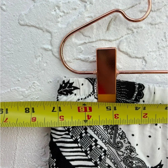 ETT TWA by Anthropologie Womens Cropped Wide Leg Pants Black White Size Large - Picture 5 of 15